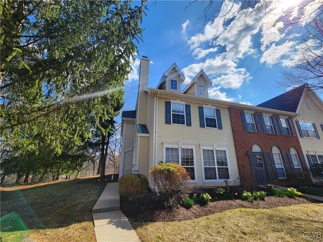 Photo - 1955 Chancellor St Condo