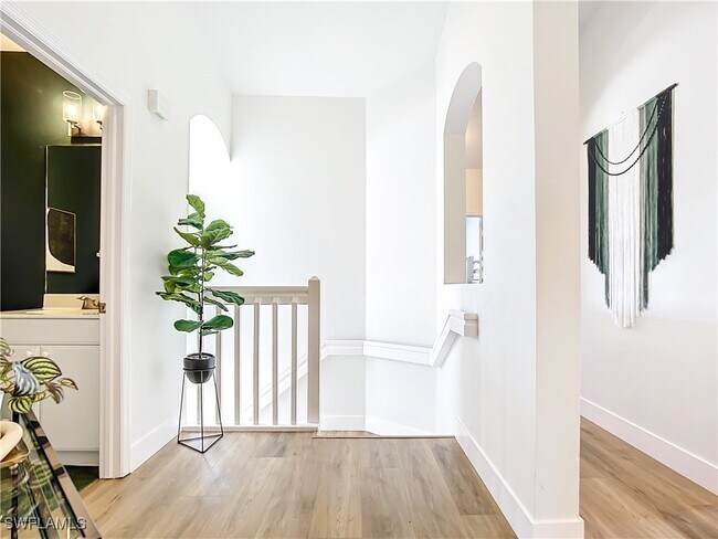 Building Photo - 3077 Windsong Ct Unit 704