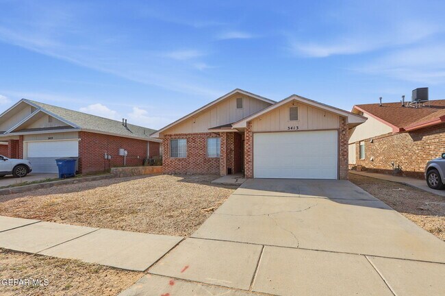 Photo - 3413 Yellow Rose St