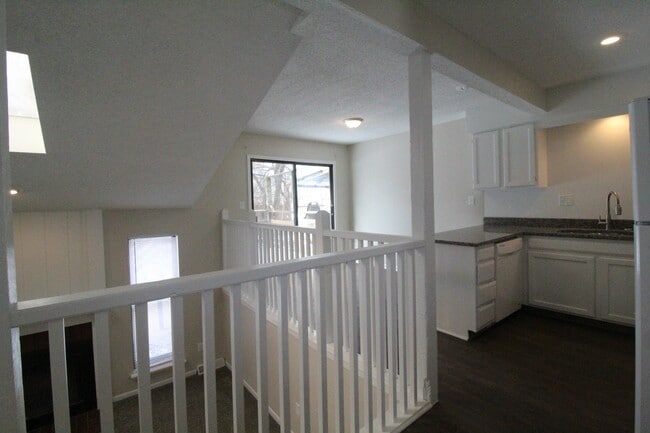 Photo - April FREE On This Fully Remodeled 2 Bedroom 1.5 Bath Duplex In Olathe