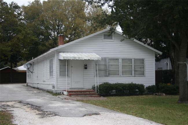 Building Photo - 1937 7th St Rental