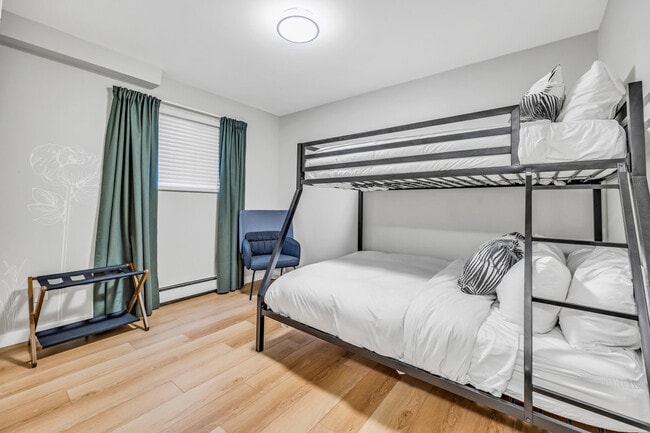 Photo - 3373 E 44th Ave Unit ID1273078P