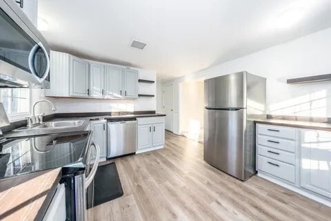 Photo - 14 Old Mayfair Rd