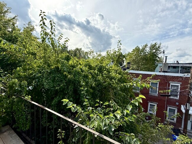 Photo - 20 Mead St Unit PH