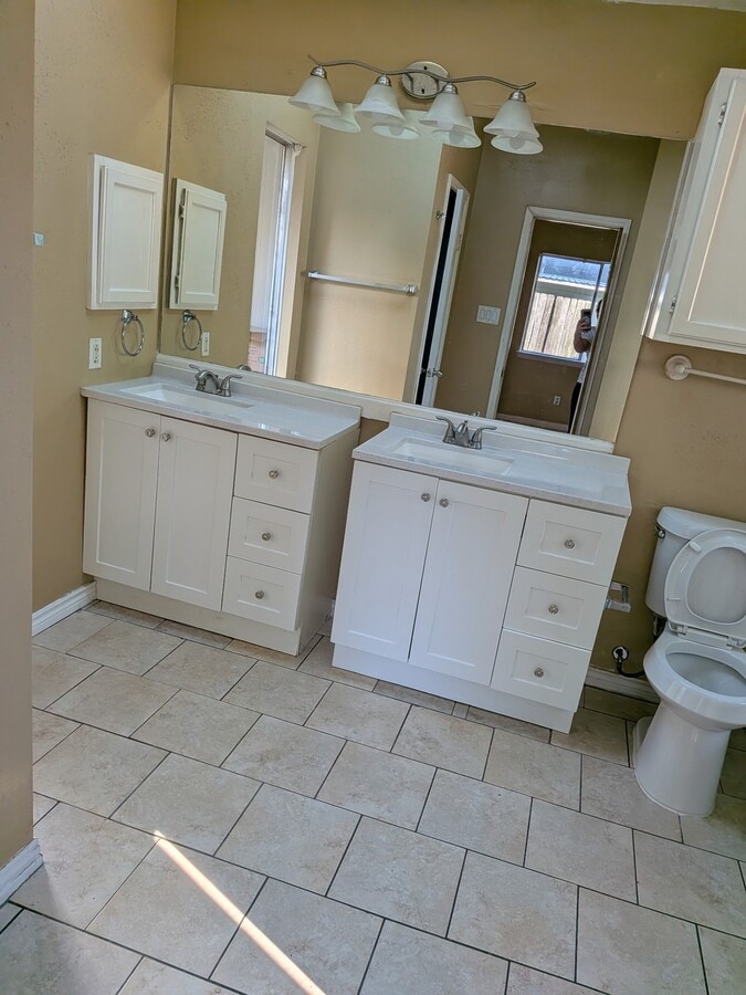 Photo - 6826 Heather Hollow Dr