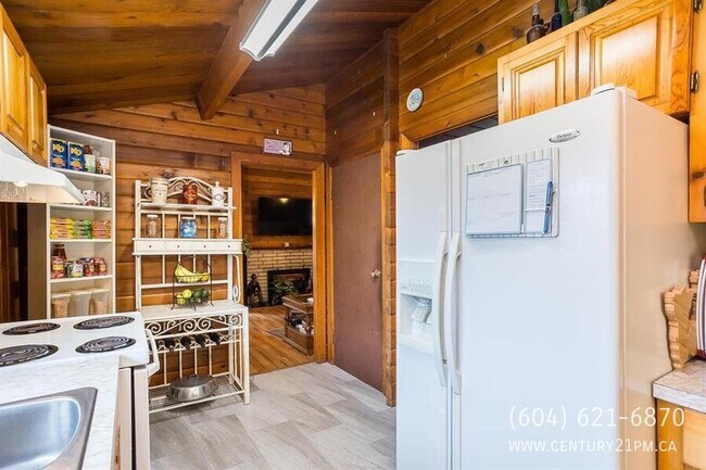 Photo - 2853 McCallum Rd