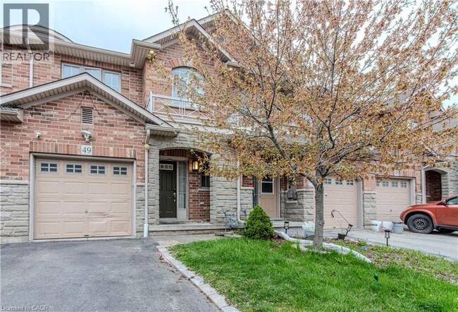Photo - 49 Marina Point Cres