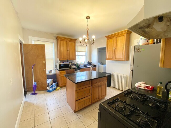 45 Cherokee St Unit 3