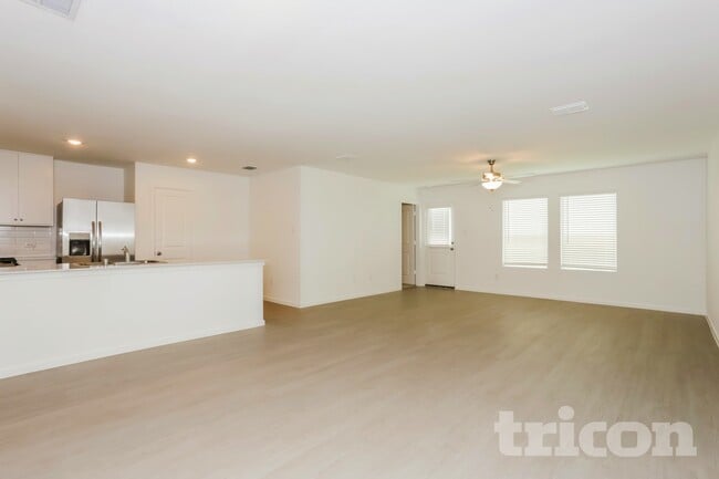 Photo - 15249 Bullfighter Blvd