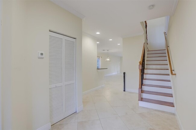 Photo - 510 SW 9th St
