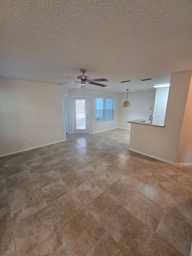 Photo - 2577 Grassy Point Dr