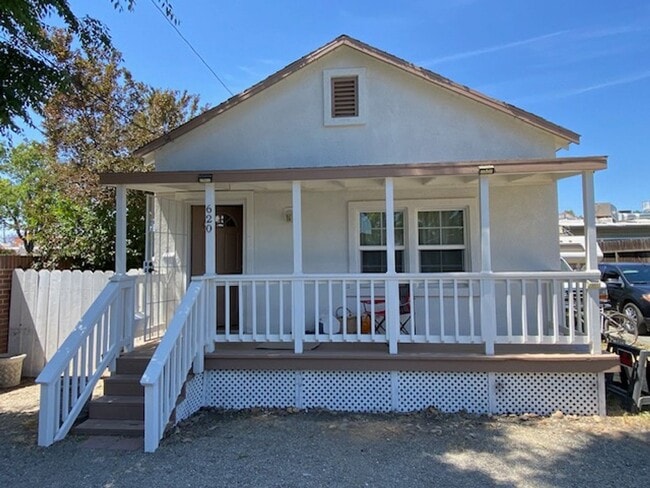 For Lease – Charming 1 Bedroom Cottage Nea... - For Lease – Charming 1 Bedroom Cottage Nea... House