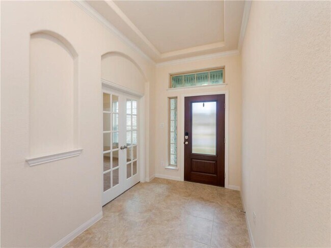 Photo - 221 Tinto St