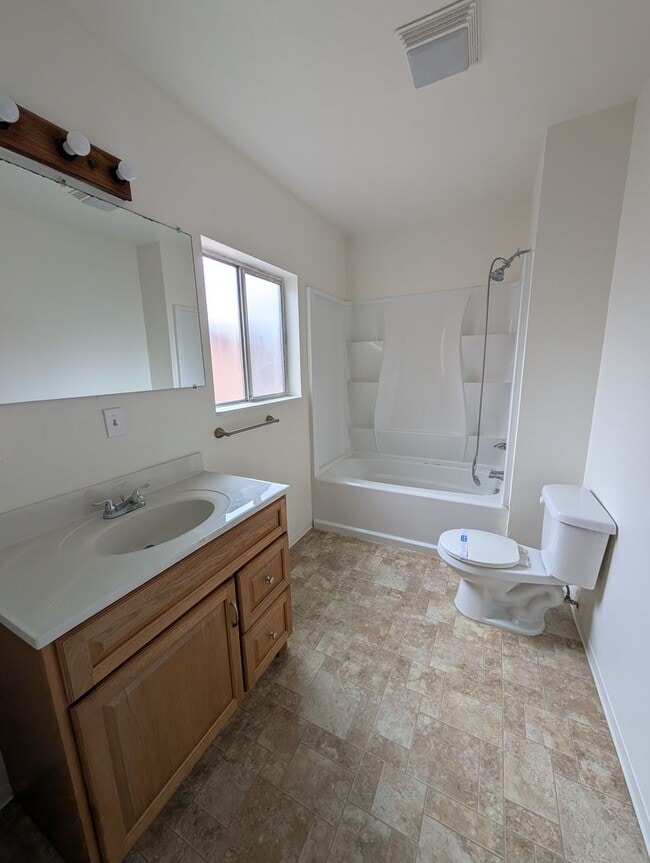 Photo - 2 Bedroom 1 Bath House