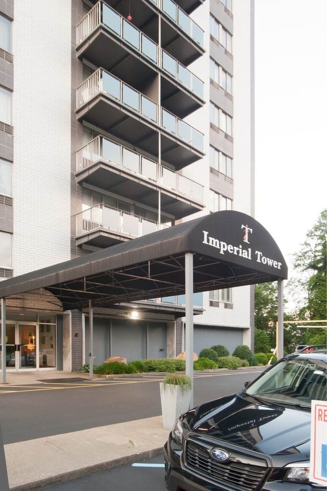 Photo - 1800 Roundhill Rd Condo Unit 1907