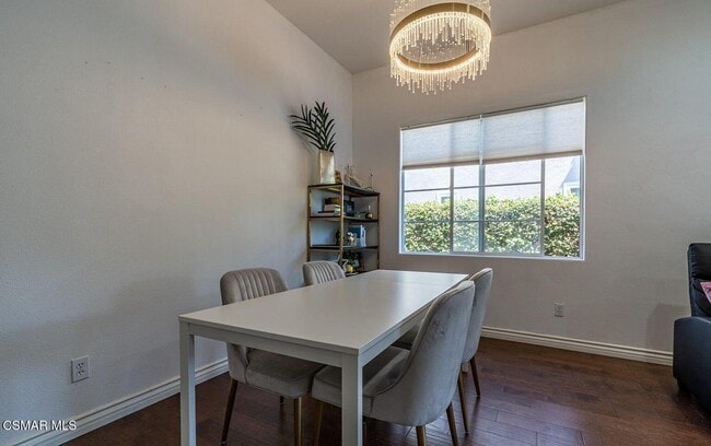 Photo - 665 Camino De La Luz