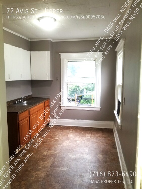 Photo - 72 Avis St Unit Upper