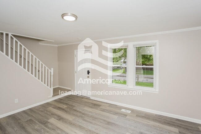 Photo - 1732 Sylvan Glen