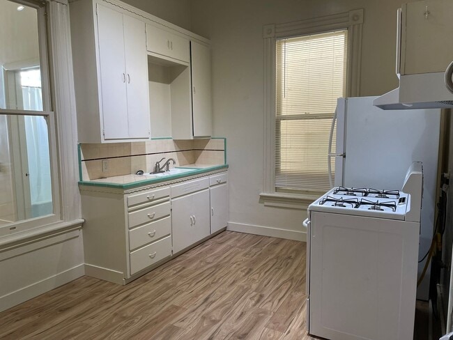Photo - 2404 K St Unit K-2404-C