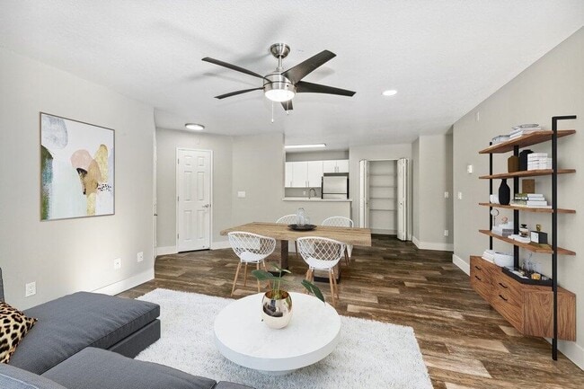 Photo - Club at Tanasbourne