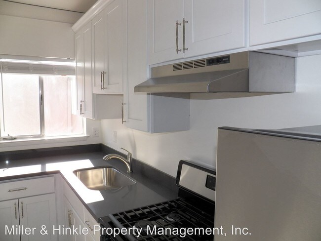 Photo - 1239 Harrison St