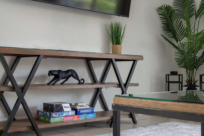 Photo - 7506 Marker Ave Unidad SI ID1511195P