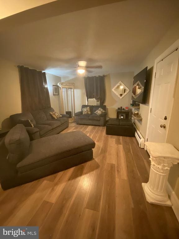 Photo - 430 Leconey Ave Unidad 2ND FLOOR