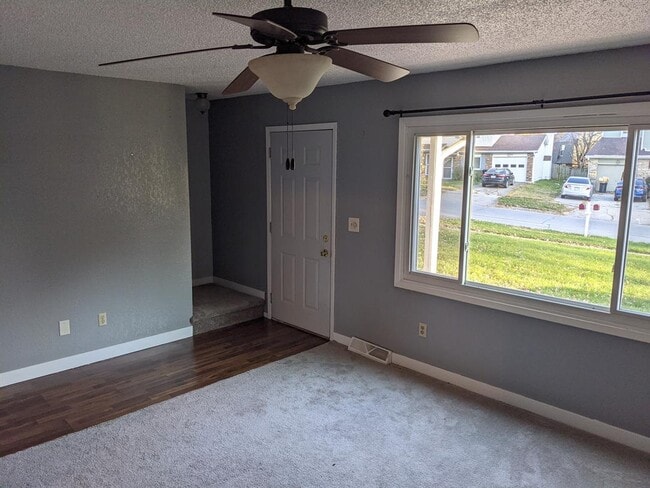 Photo - 2107 10th St Pl