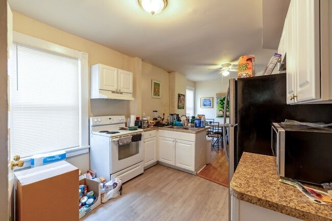Photo - 621 N 32nd St Unit D