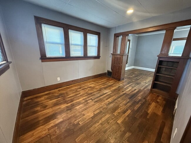 Photo - 1106 Garfield Ave