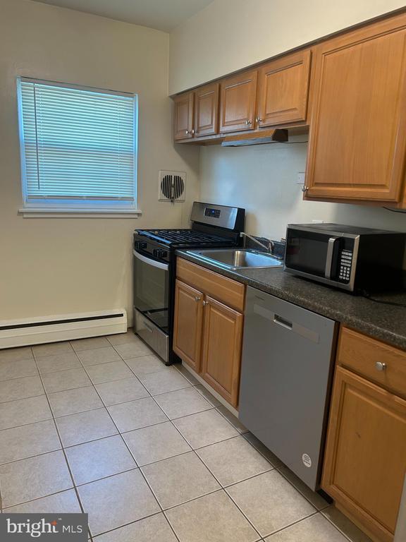 Photo - 3 W Park Ave Unit APT 4