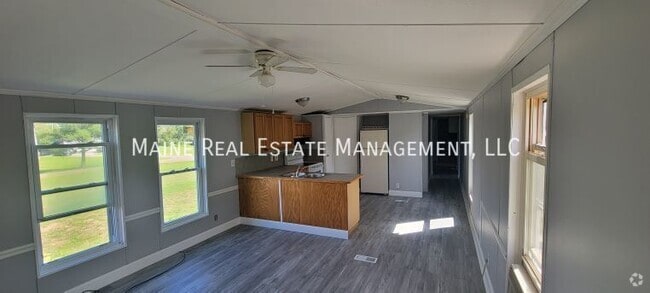 Building Photo - 98 Park Dr Rental