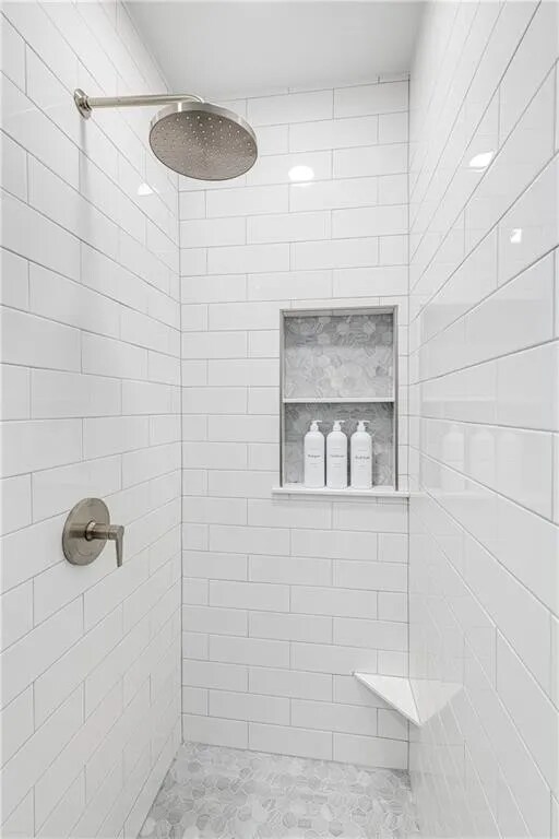 Photo - 5 Coggeshall Ave