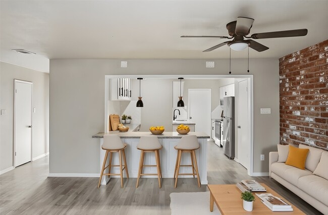 Photo - 14545 Misty Meadow Ln Unit True