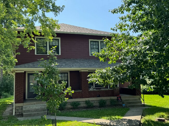 Photo - 1129-1131 Keystone Ave Unidad 1129