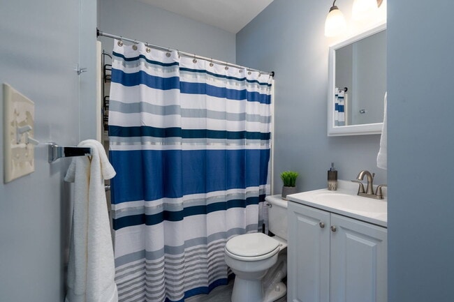 18 Brook St Unit 3