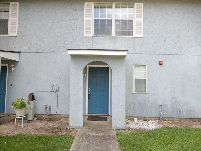 Building Photo - 1810 Country Village Blvd Rental
