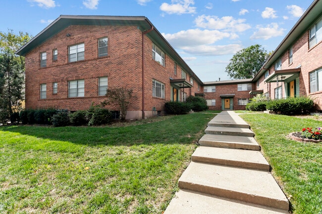 Photo - 4108 Clark Ave