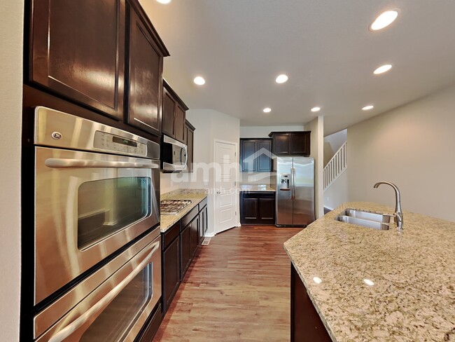 Photo - 137 Sand Cherry St