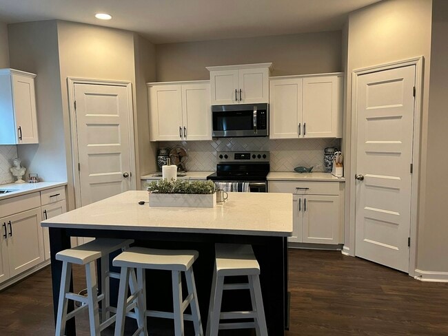 Photo - 254 Webster Lake Dr