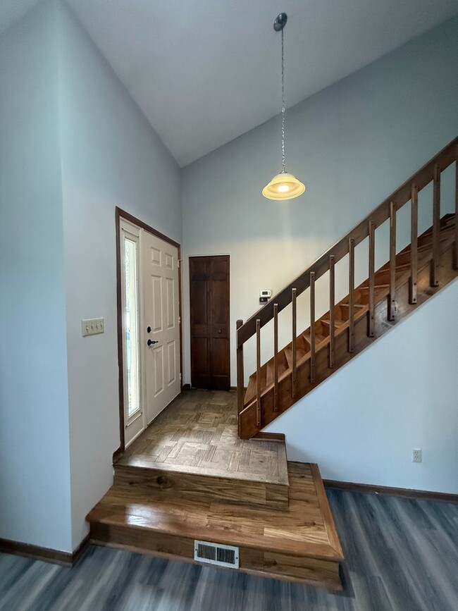 Photo - 5123 Pinebrook Dr