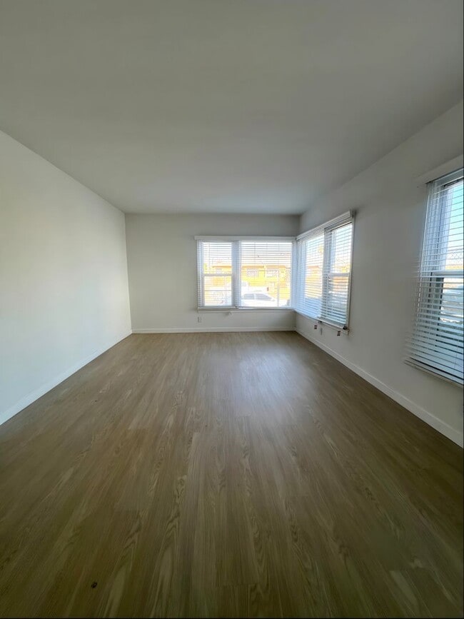 5760 Morley St Unidad a