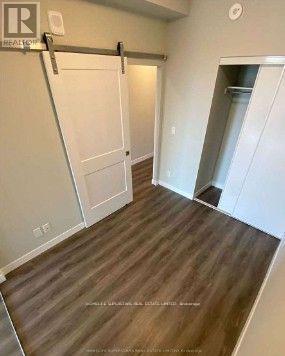 Photo - 15 Queen St S Unité 1605