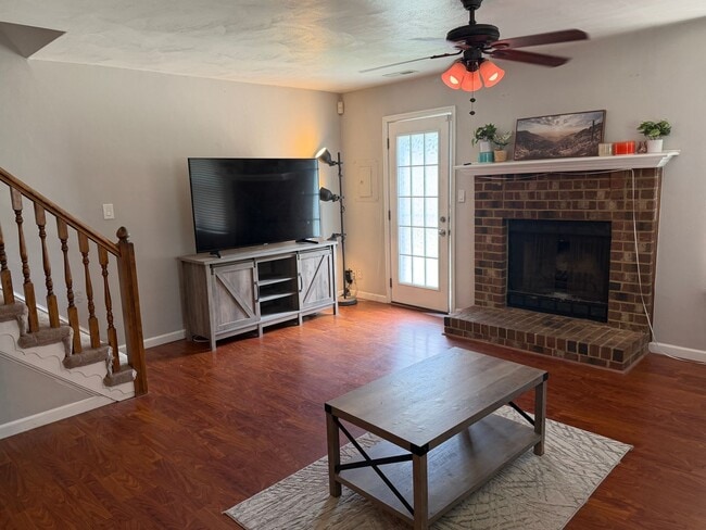 Photo - Rosemont Forrest-Three Bedroom End Unit Townhome