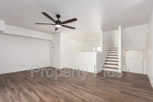 Photo - 738 S Beck Ave