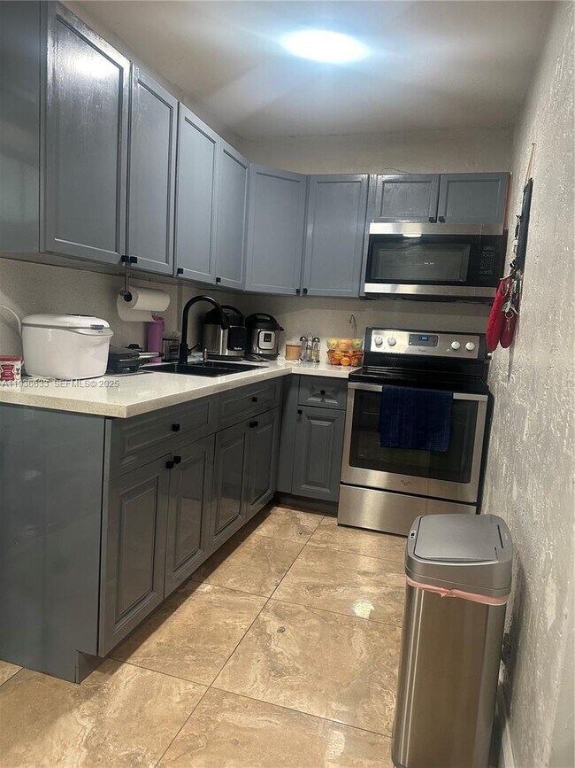 Photo - 13200 SW 264th St