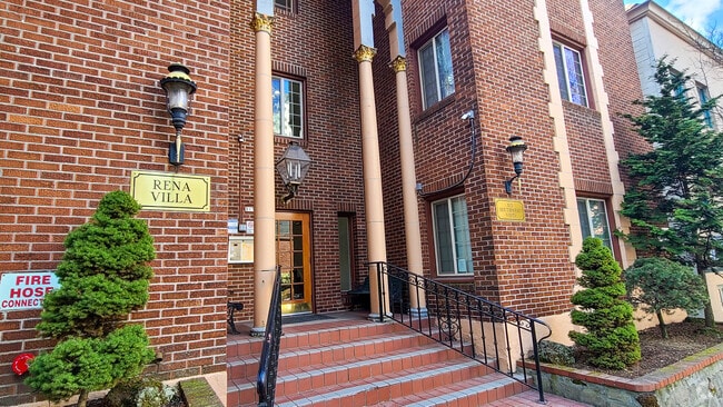 SECURED ENTRY - Rena Villa Rental