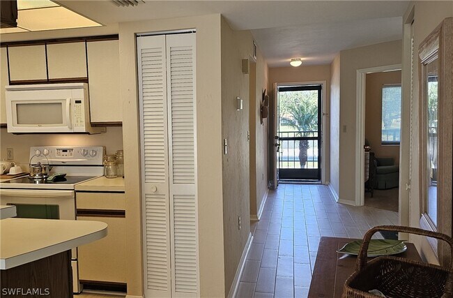 Photo - 460 Fox Haven Dr Unit 1204