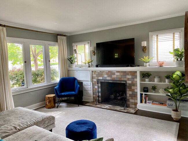 Photo - 824 Patterson Ave