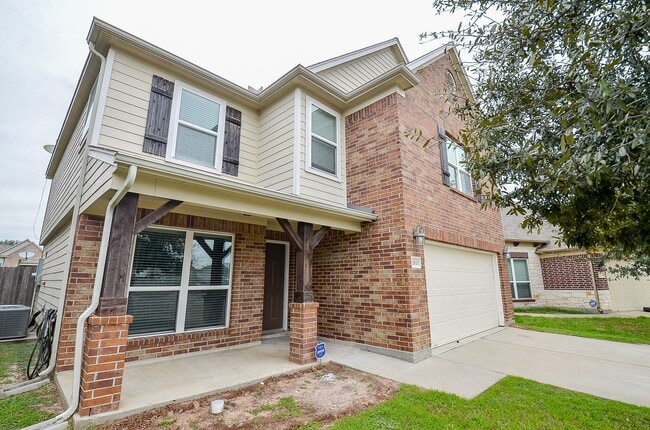 Photo - 21610 Yeaney Dr